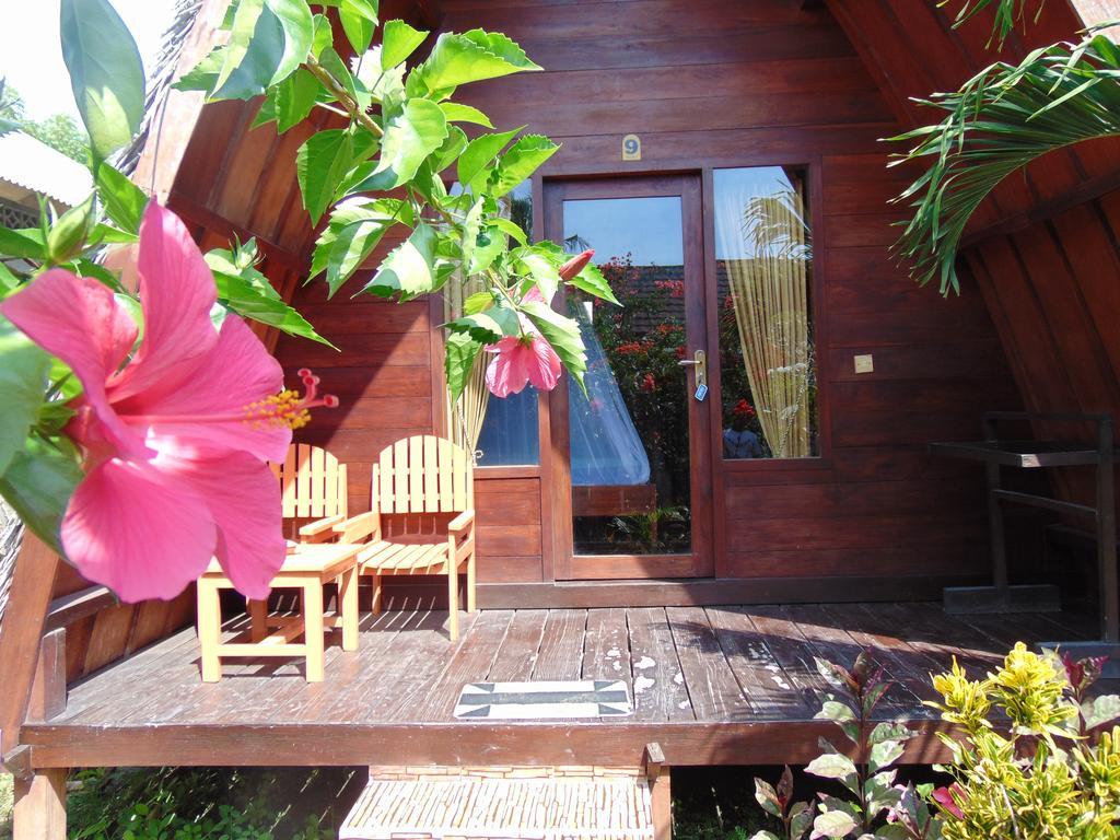 Brother Bungalow Gili Trawangan Exterior photo