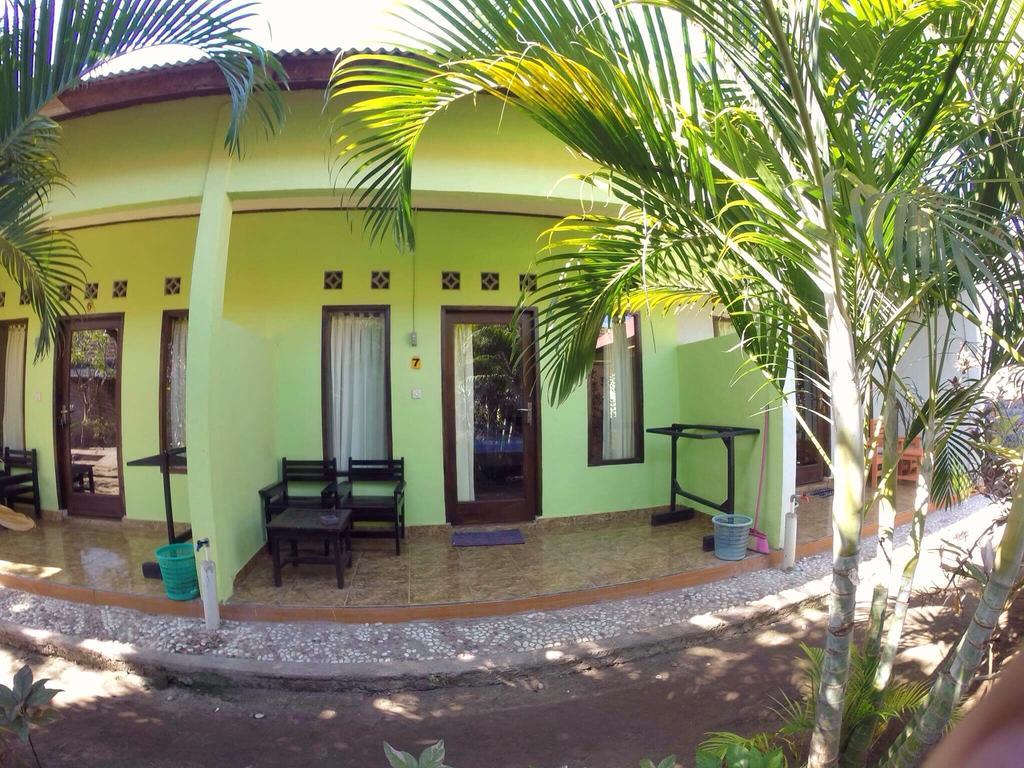 Brother Bungalow Gili Trawangan Exterior photo